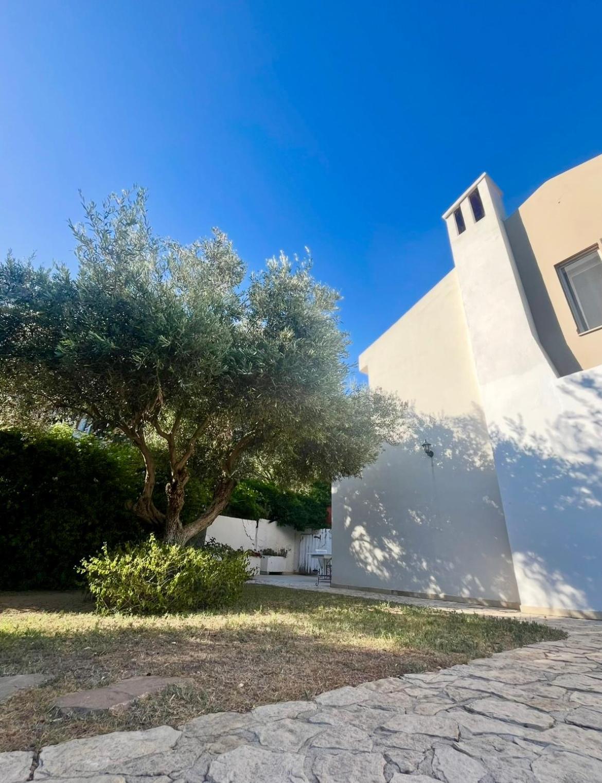 Villa Vittoria Solanas  Buitenkant foto